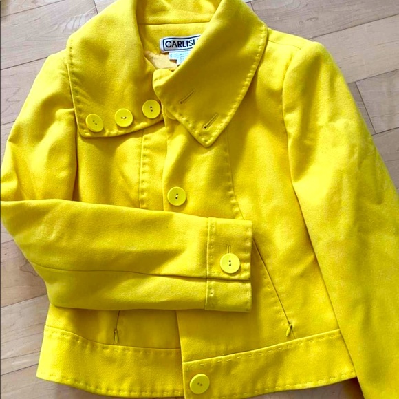 Wool yellow coat with buttons US 8 - Picture 1 of 2